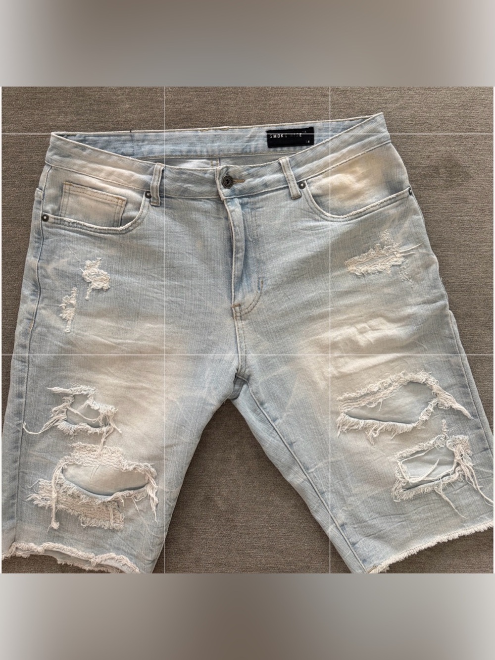 Light Wash Distressed Men's Jean Shorts